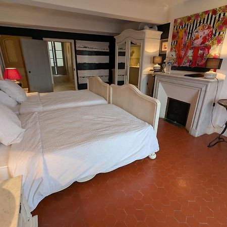 Les Chapeliers Bed & Breakfast Claviers Екстериор снимка
