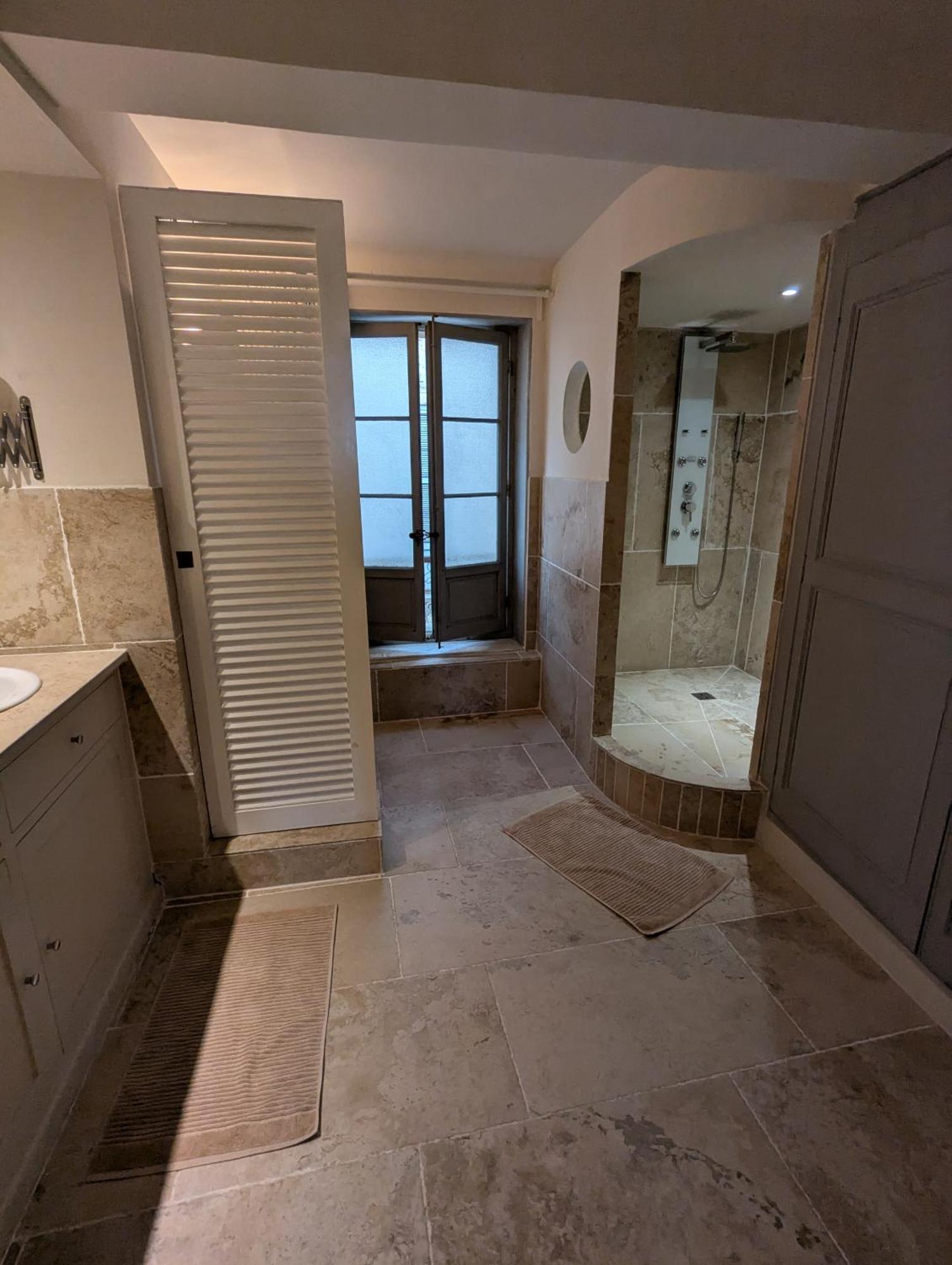 Les Chapeliers Bed & Breakfast Claviers Екстериор снимка