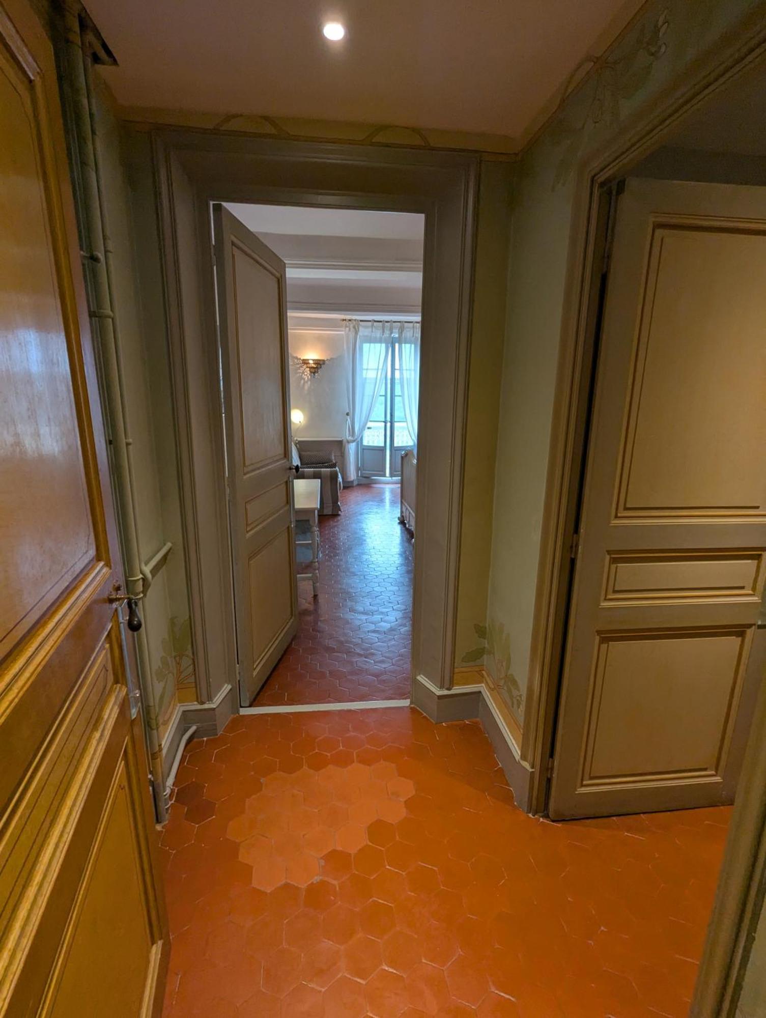 Les Chapeliers Bed & Breakfast Claviers Екстериор снимка