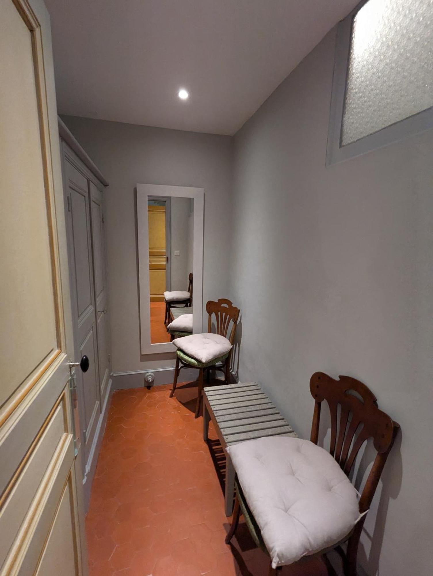 Les Chapeliers Bed & Breakfast Claviers Екстериор снимка