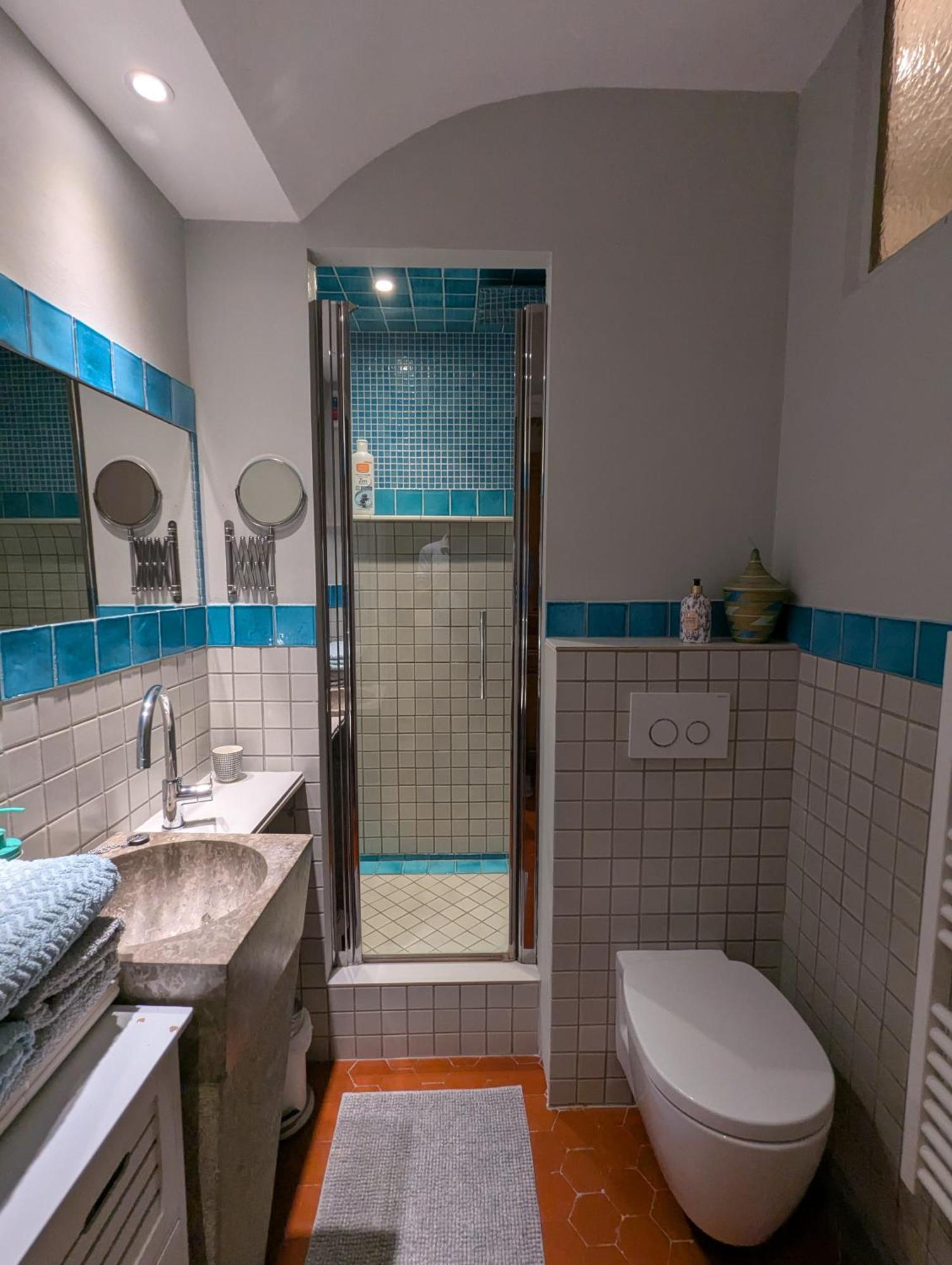 Les Chapeliers Bed & Breakfast Claviers Екстериор снимка