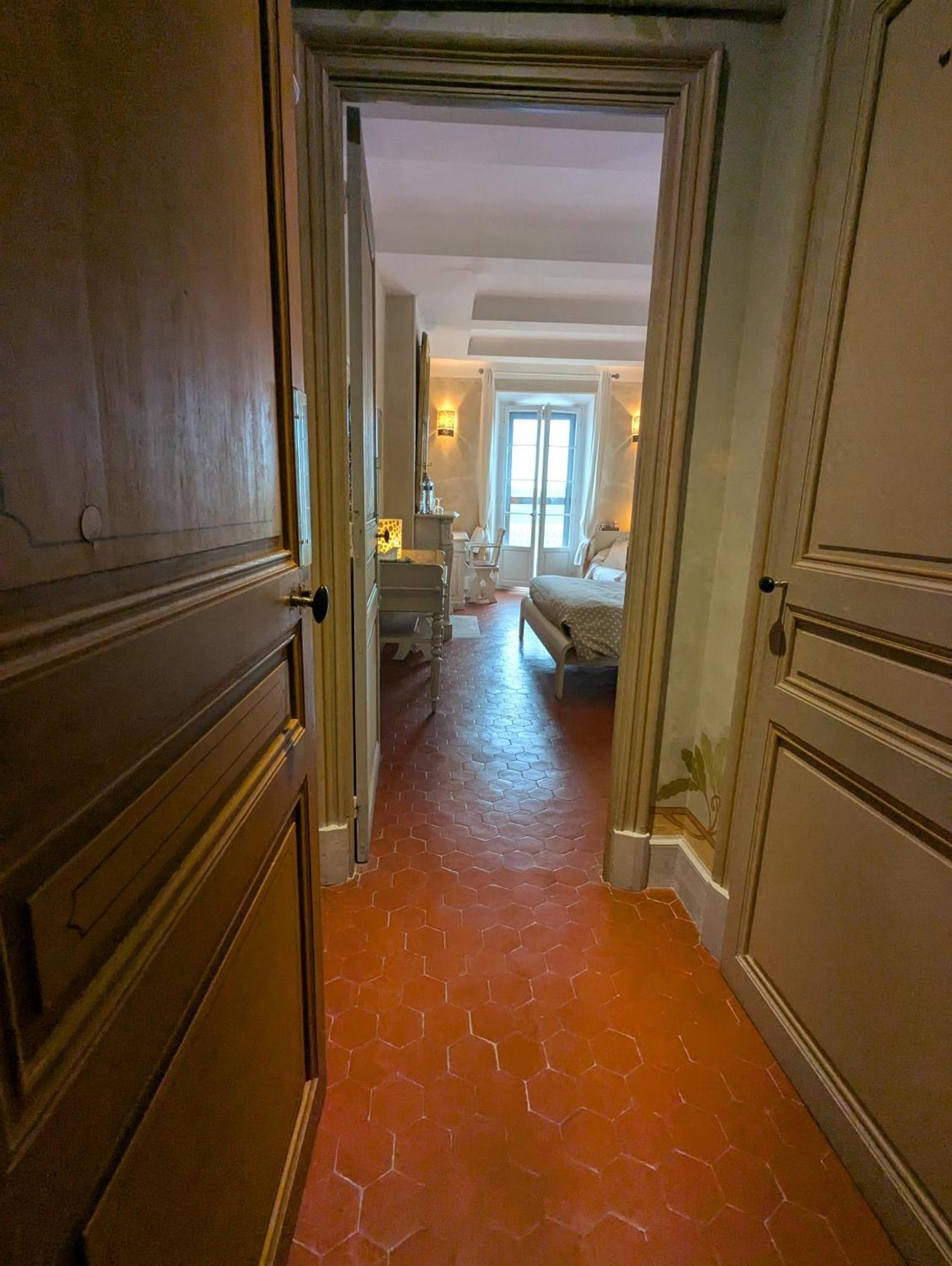 Les Chapeliers Bed & Breakfast Claviers Екстериор снимка